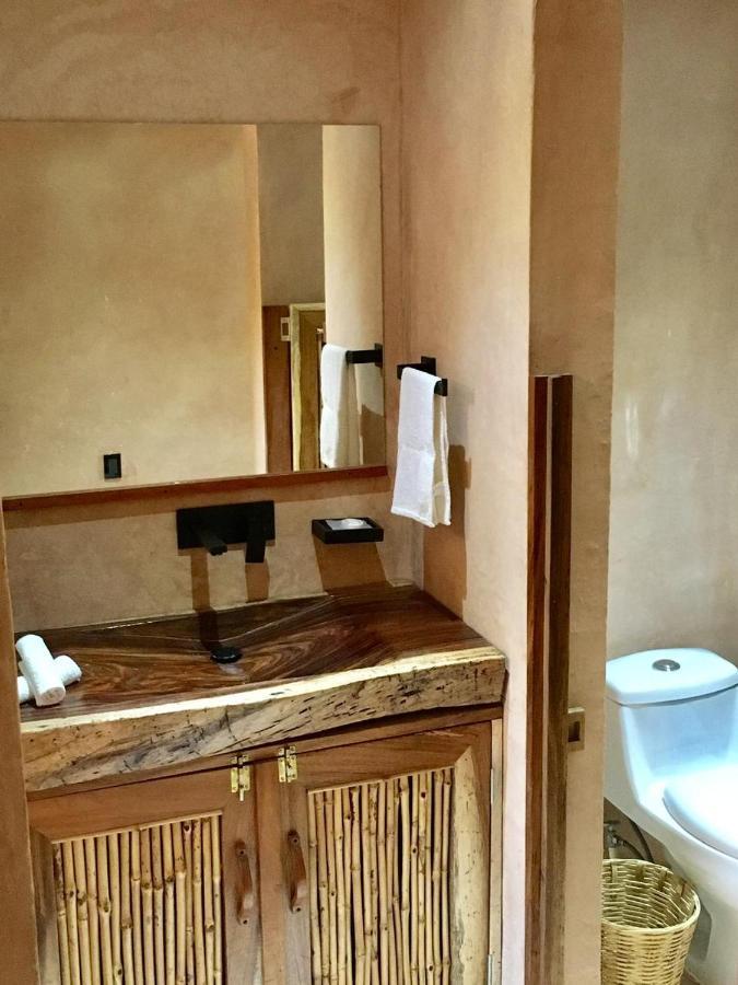 Hotel Rinconcito De Mazunte Санта-Мария-Тонамека Экстерьер фото