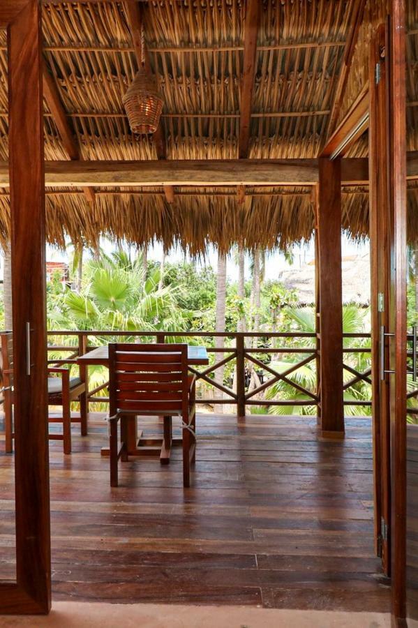 Hotel Rinconcito De Mazunte Санта-Мария-Тонамека Экстерьер фото